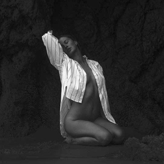 Айрленд Болдуин голая. Фото - 1