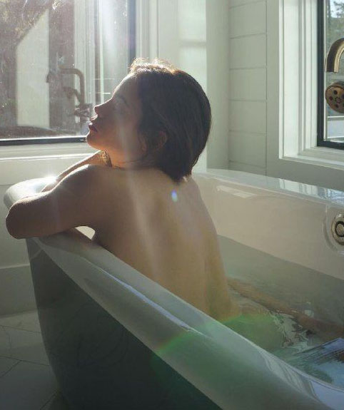 Дженна Дуан голая. Фото - 3