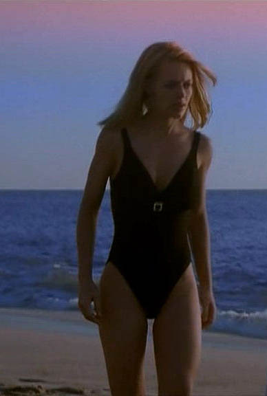 Джери Райан голая. Фото - 13