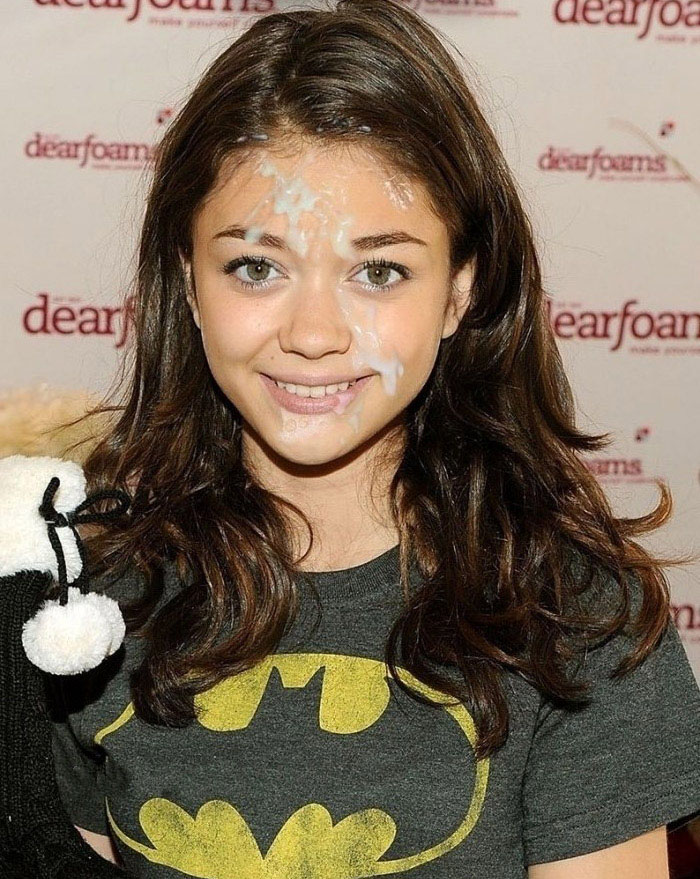 Сара Хайленд голая. Фото - 1