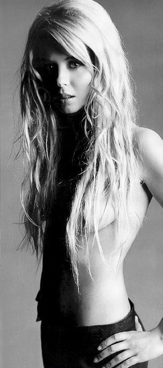 Тара Рид голая. Фото - 44