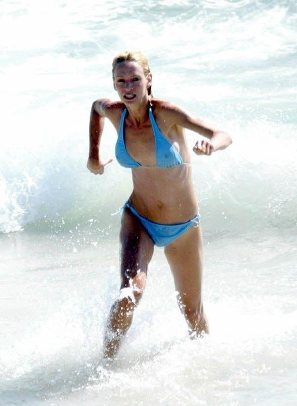 Ума Турман голая. Фото - 20